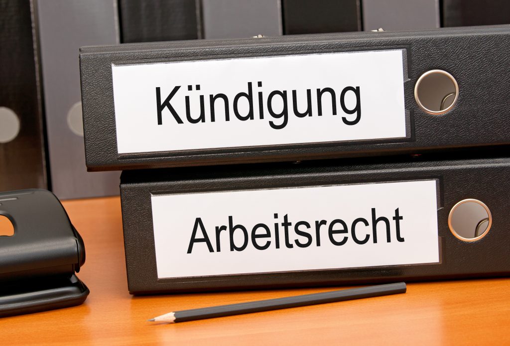 Kann Arbeitgeber während der Krankschreibung kündigen? | Kanzlei Hasselbach
